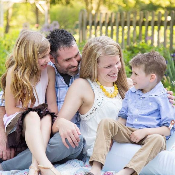 Meet your Posher, Amanda - Picture 1 of 1